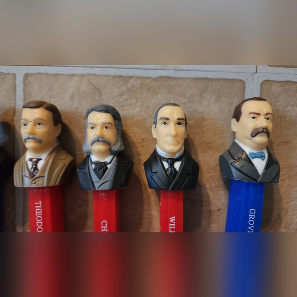 U.S. presidents Pez Dispensers - Picture 10 of 10